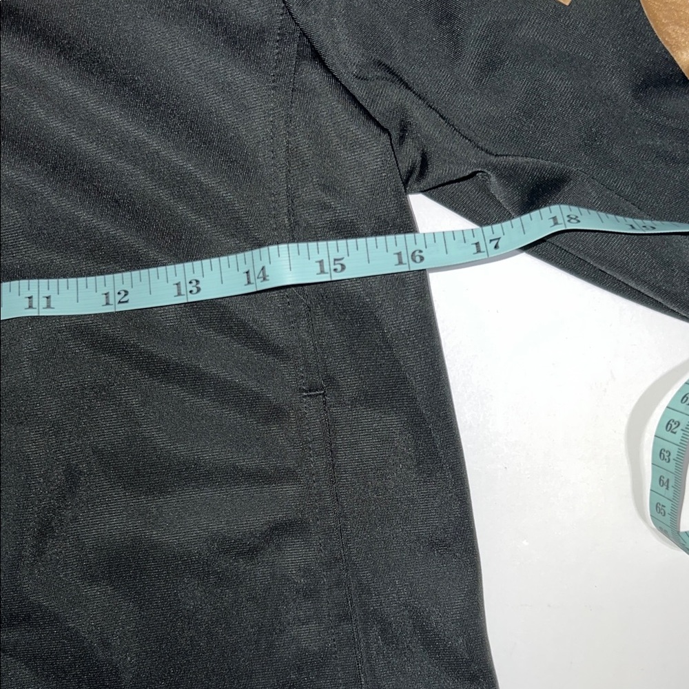 Adidas Black Jacket with Gold Accents Kids size 10/12 - Picture 7 of 9